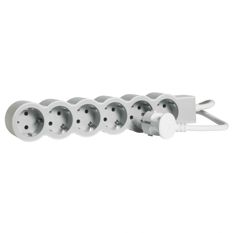 (copy) разклонител 3X2P+E, с кабел 1,5 метра, бял, Standard NEW, legrand, 694549