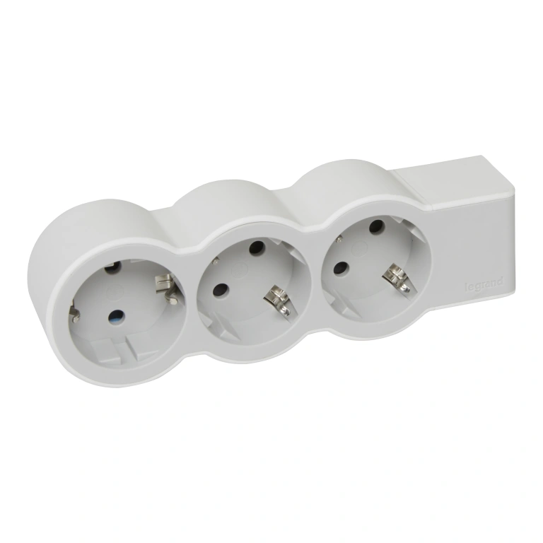 (copy) разклонител 3X2P+E, с кабел 1,5 метра, бял, Standard NEW, legrand, 694549