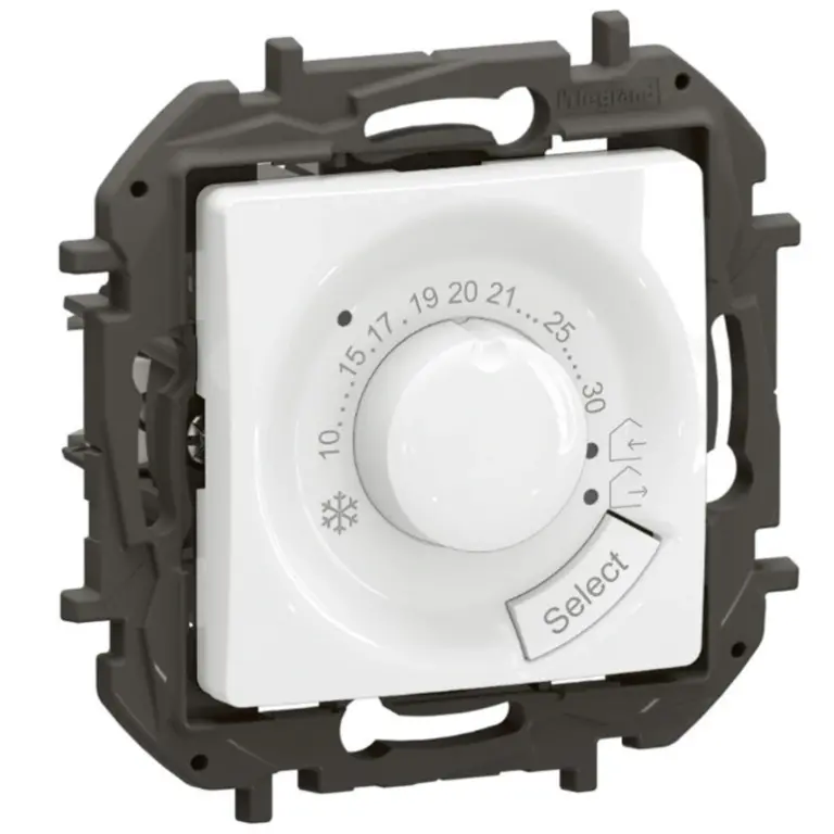Електронен стаен термостат, 10-30c, new niloe, legrand, бял, NP670WH
