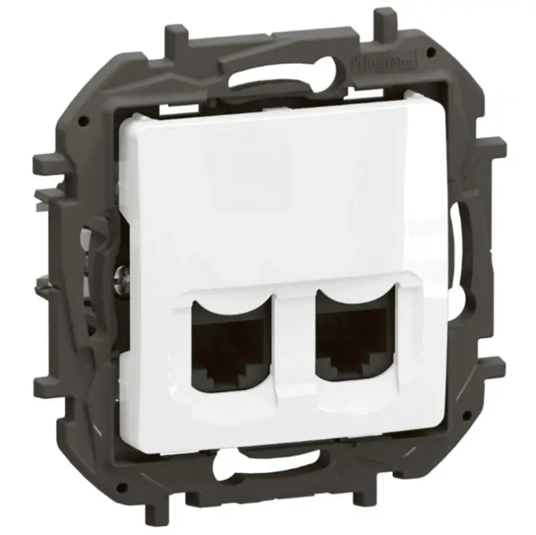 двойна розетка rj45 cat6 utp, new niloe, legrand, бял, NP4334WH