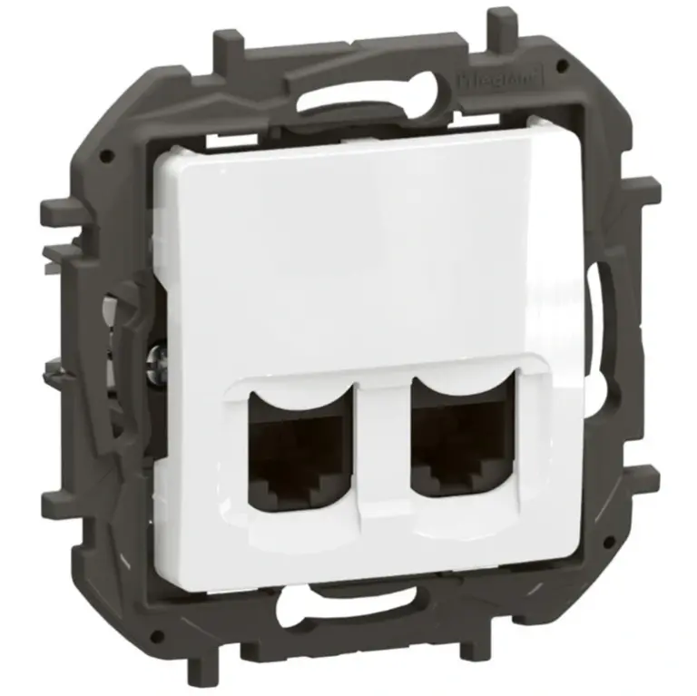 двойна розетка rj45 cat5e utp, new niloe, legrand, бял, NP4331WH