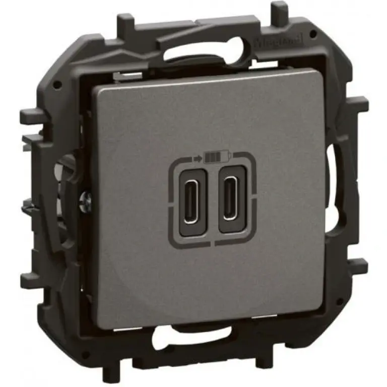 Двойна usb розетка c+c 15w, new niloe, legrand, сив, NP3404MG