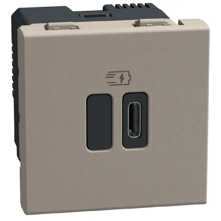 USB единична розетка тип C, 45W, 2мод. камък, light now, bticino, YG4294C