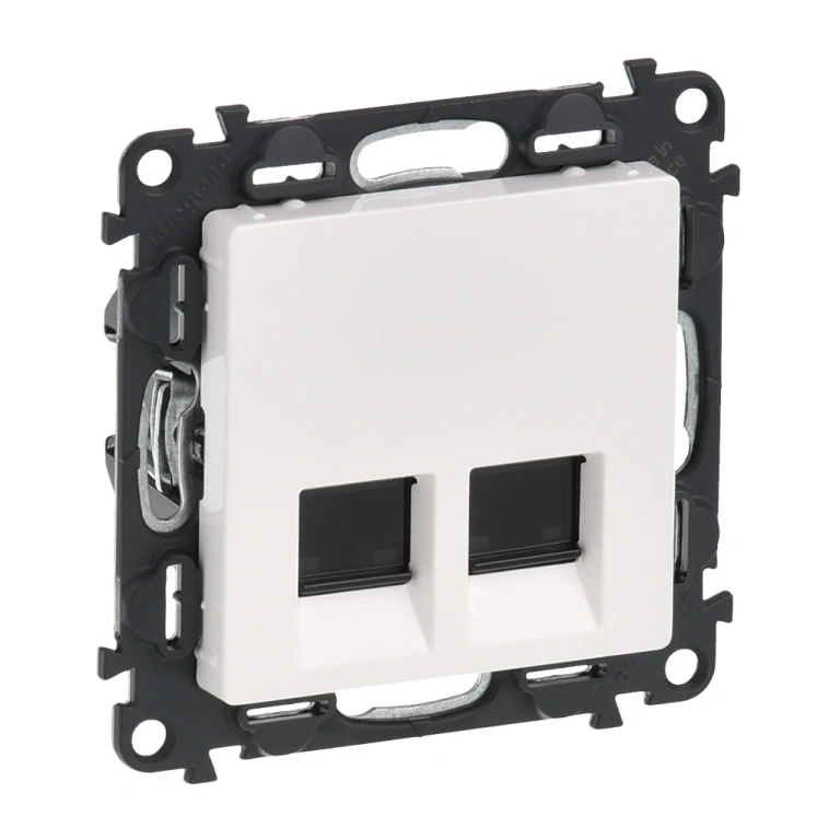компютърна розетка двойна 2xrj45 utp кат.5е, бяла, legrand, valena life, 753141
