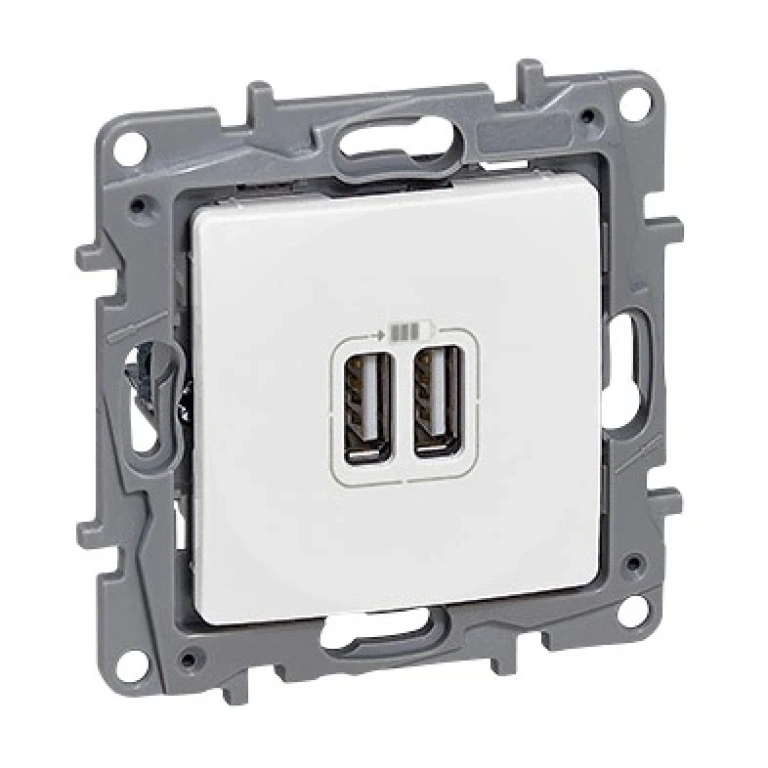 Розетка 2xusb за зареждане, 2400ma, 5v, 12w, бяла, legrand, niloe, 764594