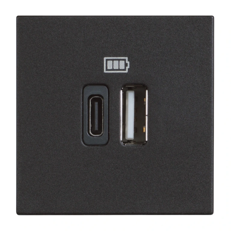 двойна USB розетка за зареждане тип A и C, black, bticino, classia, 5Vdc до 3000mAh, rg4287c2