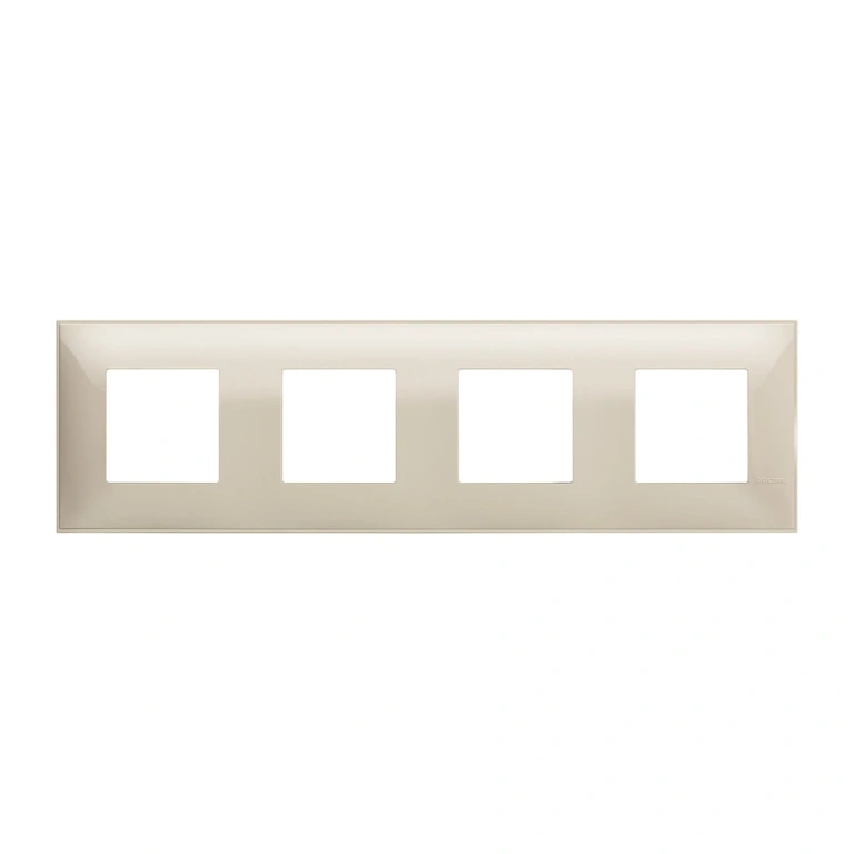 PVC четворна рамка, cream, bticino, classia, r4802m4cr
