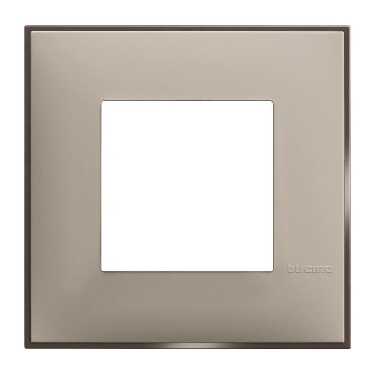PVC рамка, cream satin, bticino, classia, r4802cs
