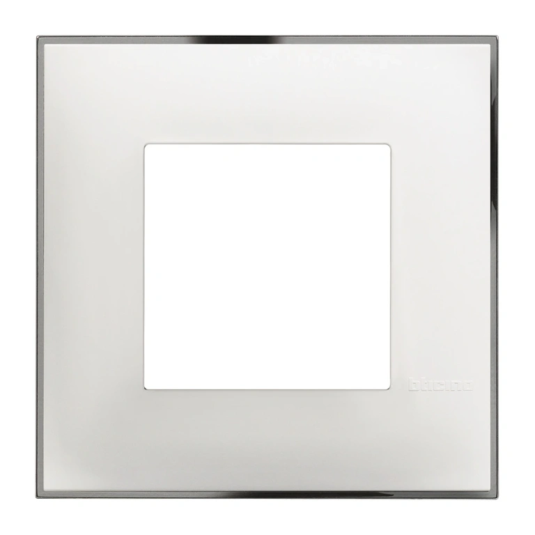 PVC рамка, white chrome, bticino, classia, r4802wr