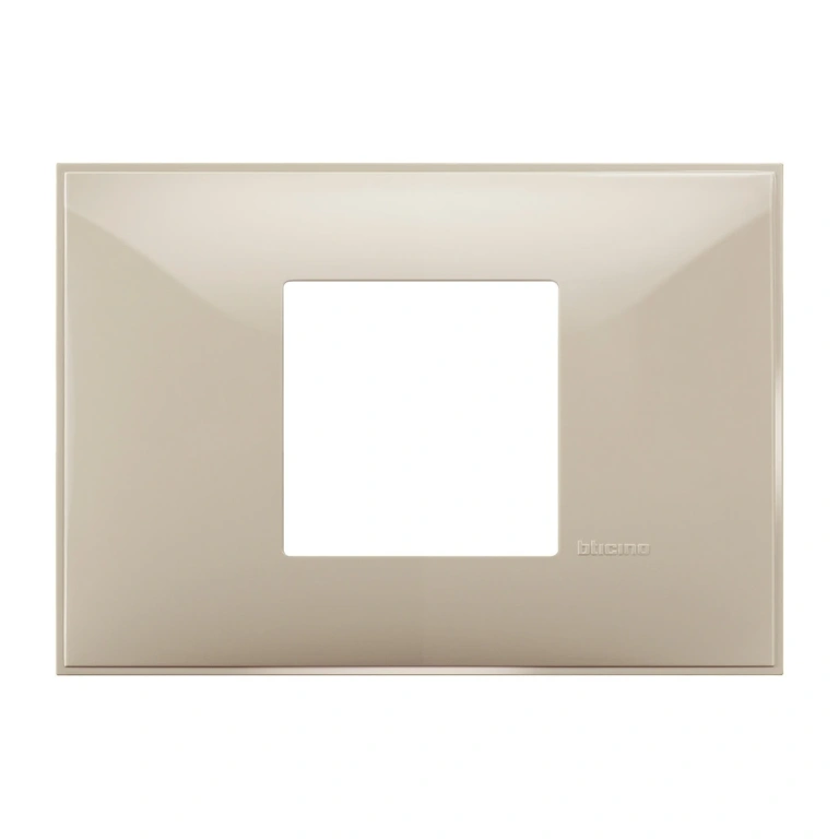 PVC двумодулна рамка, cream, bticino, classia, r4819cr