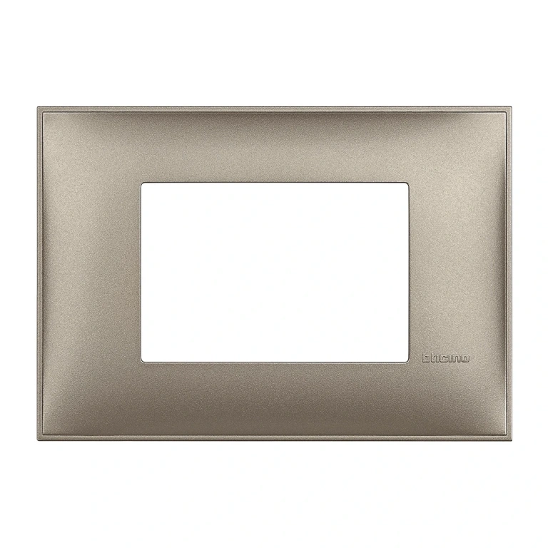 PVC тримодулна рамка, titanium metal, bticino, classia, r4803tm