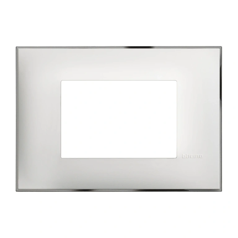 PVC тримодулна рамка, white chrome, bticino, classia, r4803wr